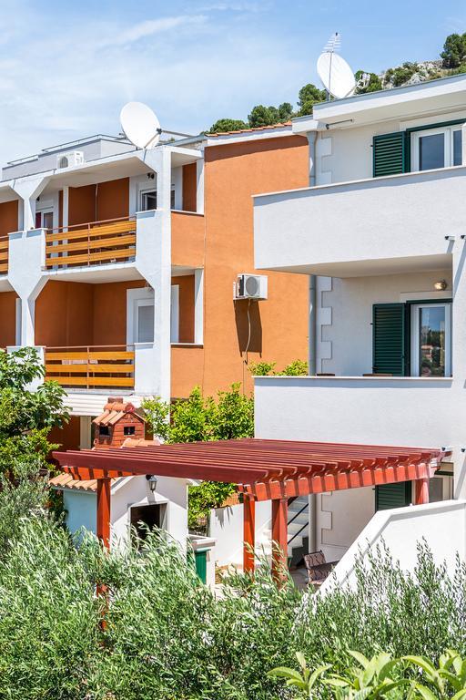 Apartments Oleandar Rogoznica  Zimmer foto